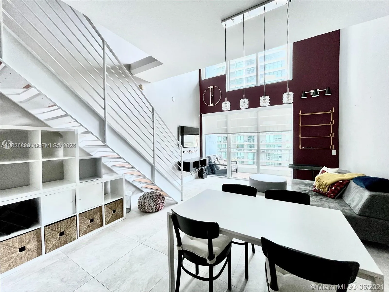 Foto de propiedad en 60 SW 13th Street 2002, Miami, FL 33130 Miami con MLS#