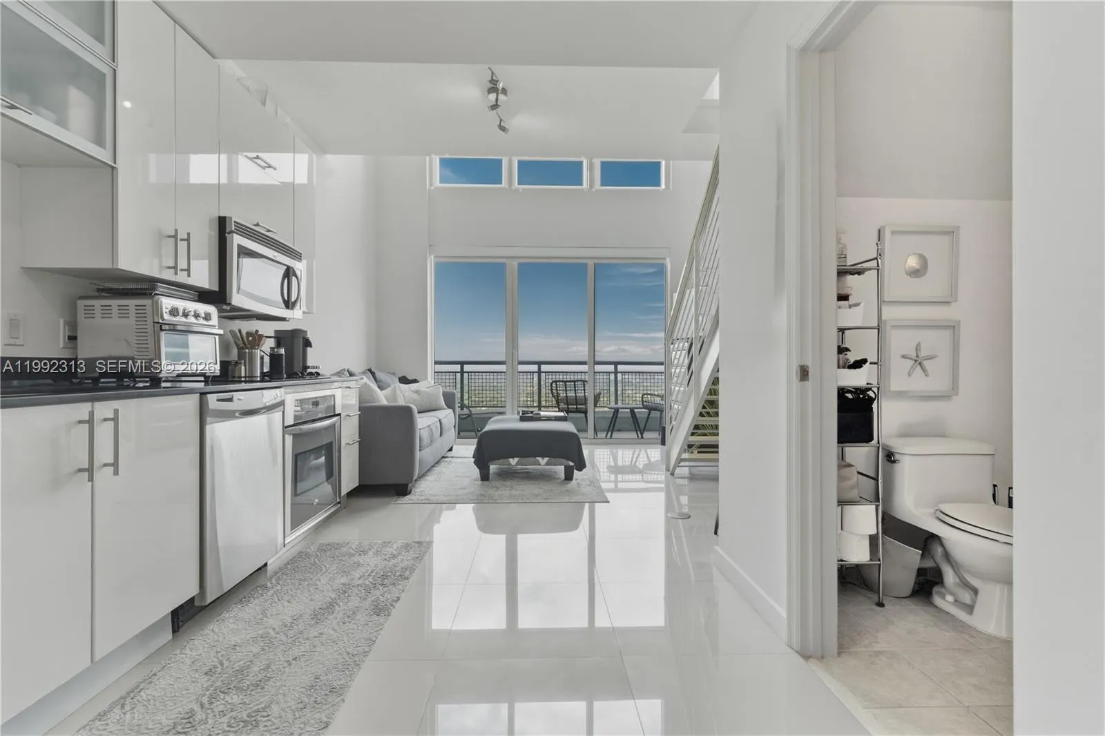 Foto de propiedad en 60 SW 13th Street 2805, Miami, FL 33130 Miami con MLS#