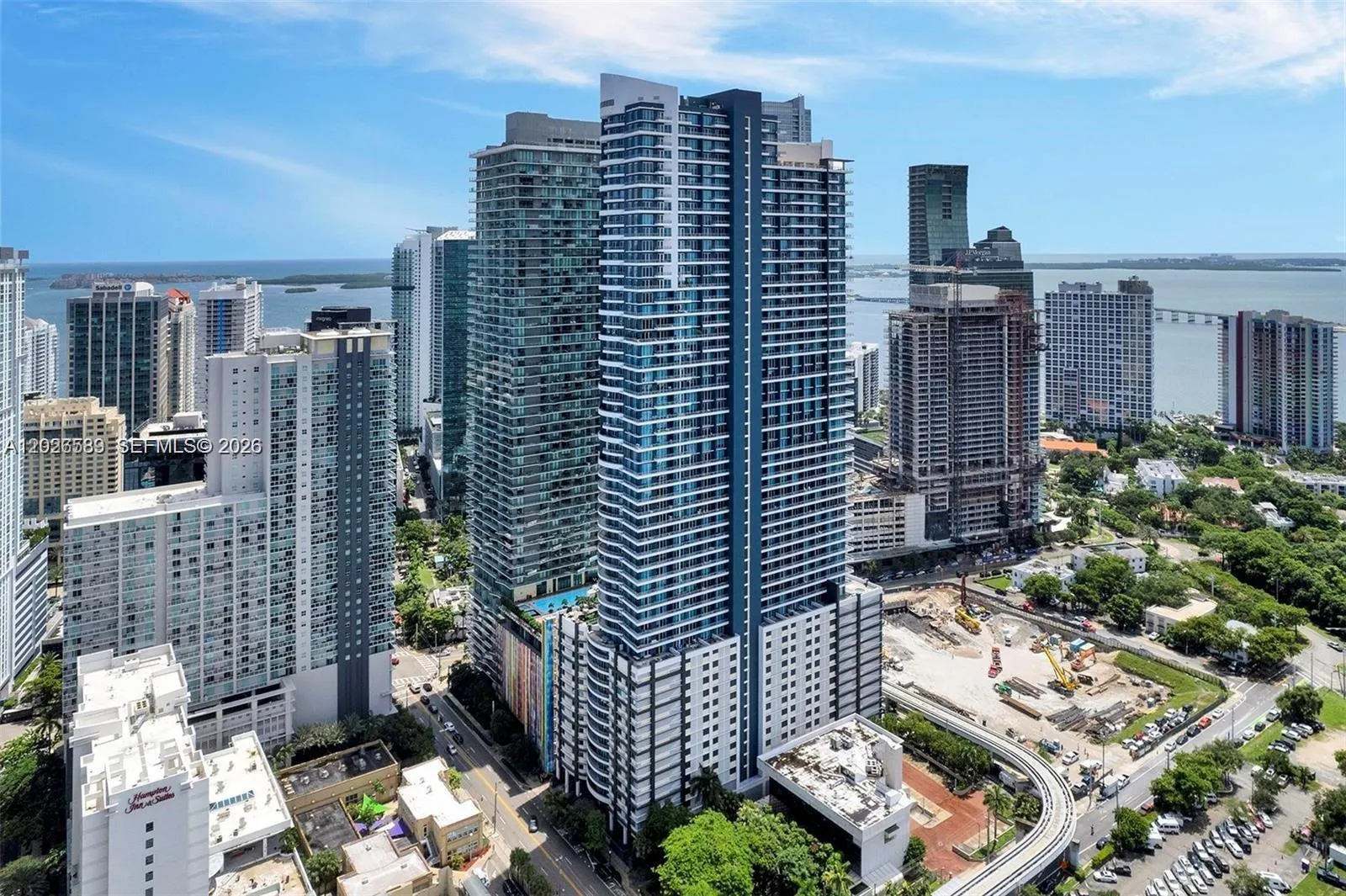 Foto de propiedad en 60 SW 13th Street 4404, Miami, FL 33130 Miami con MLS#