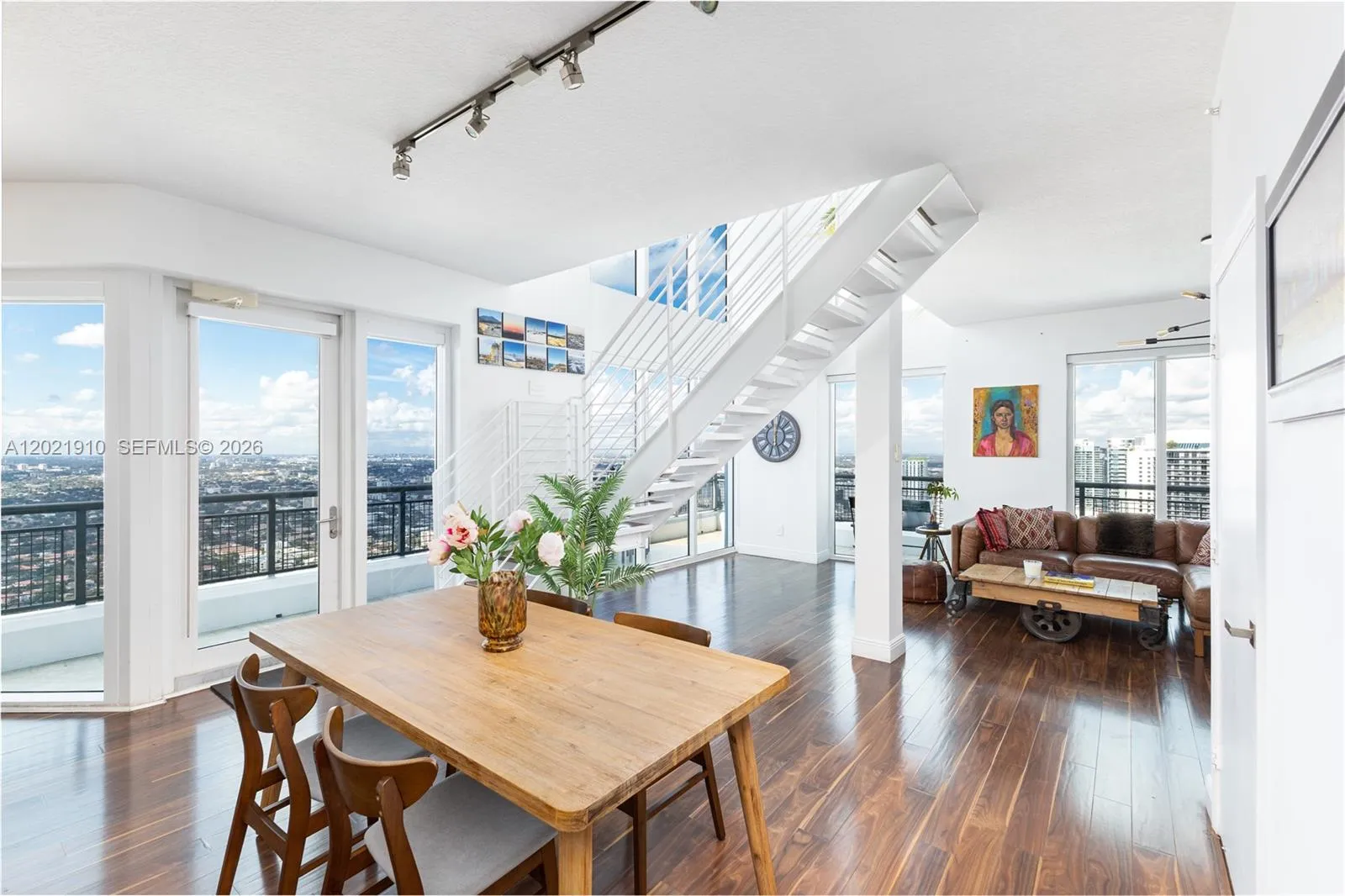 Foto de propiedad en 60 SW 13th Street 4613, Miami, FL 33130 Miami con MLS#