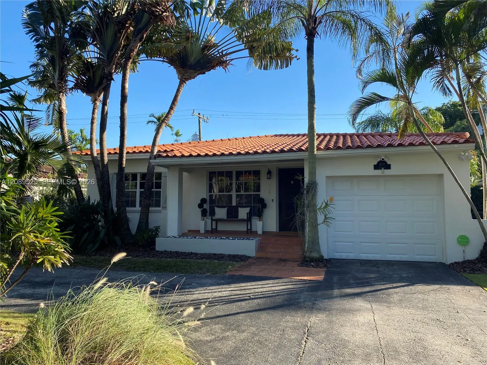 En Renta 600 Alminar Avenue -, Coral Gables, FL 33146, Coral Gables, FL 33146
