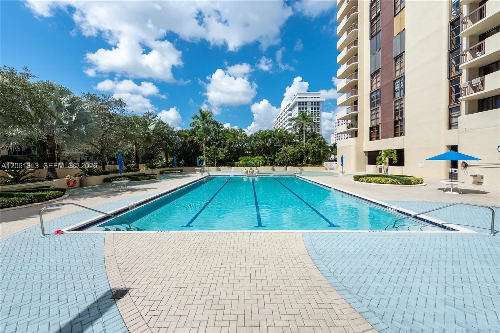 Foto de propiedad en 600 Biltmore Way 1014, Coral Gables, FL 33134 Coral Gables con MLS# 