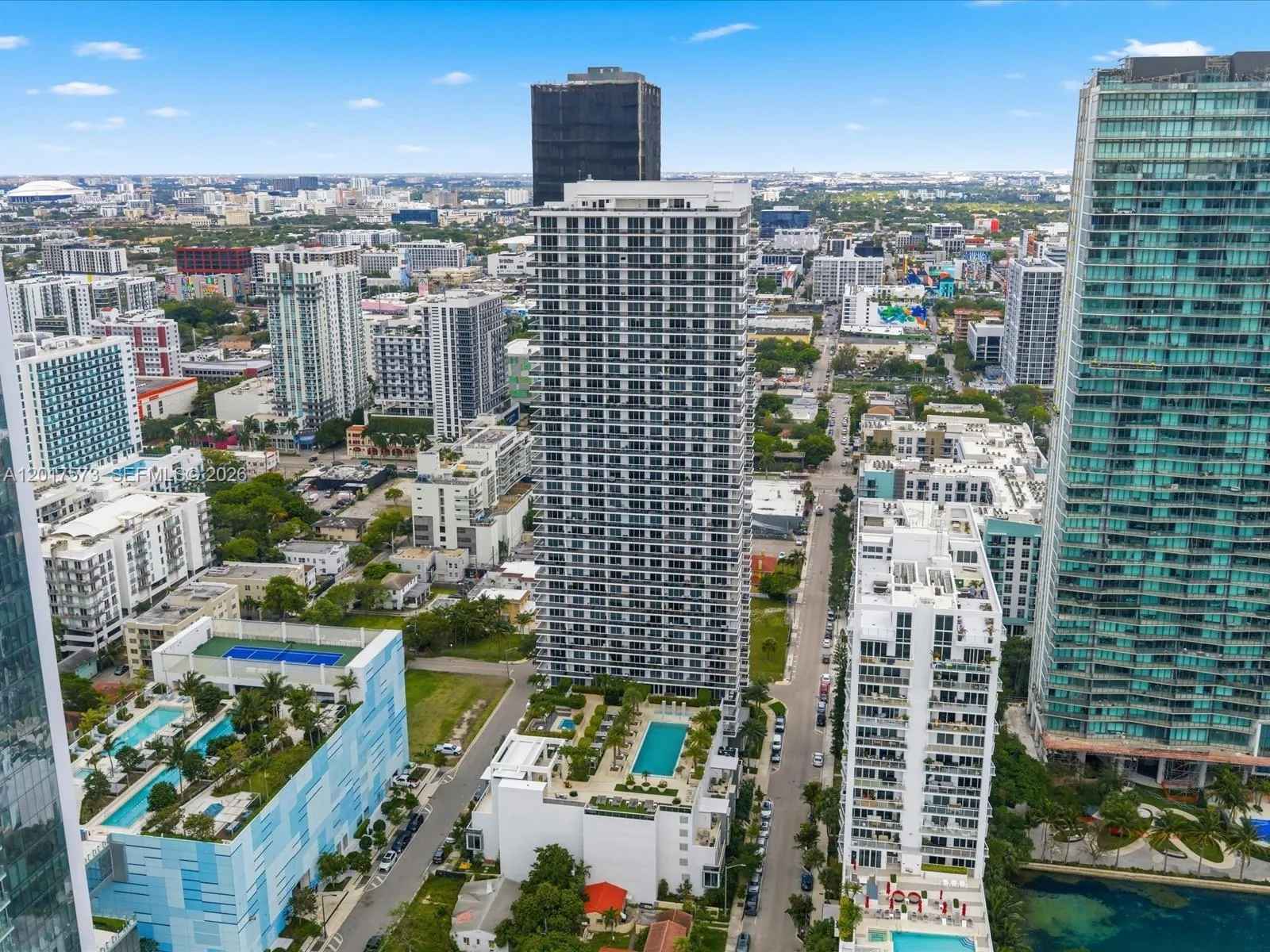 Foto de propiedad en 600 NE 27th Street PH2, Miami, FL 33137 Miami con MLS#