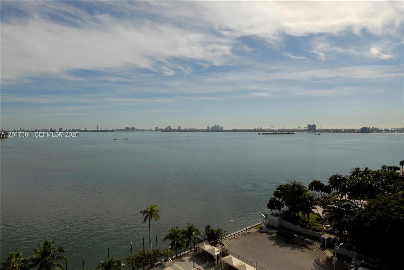 Foto de propiedad en 600 NE 36 Street 1212, Miami, FL 33137 Miami con MLS# 