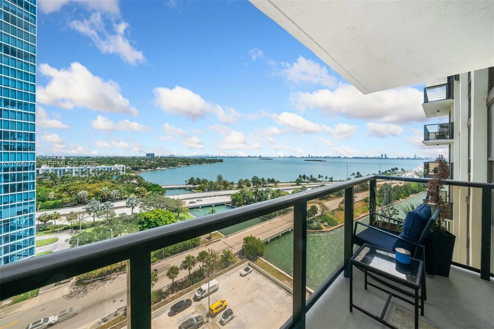 Alquilada 600 NE 36th Street 1414, Miami, FL 33137, Miami, FL 33137