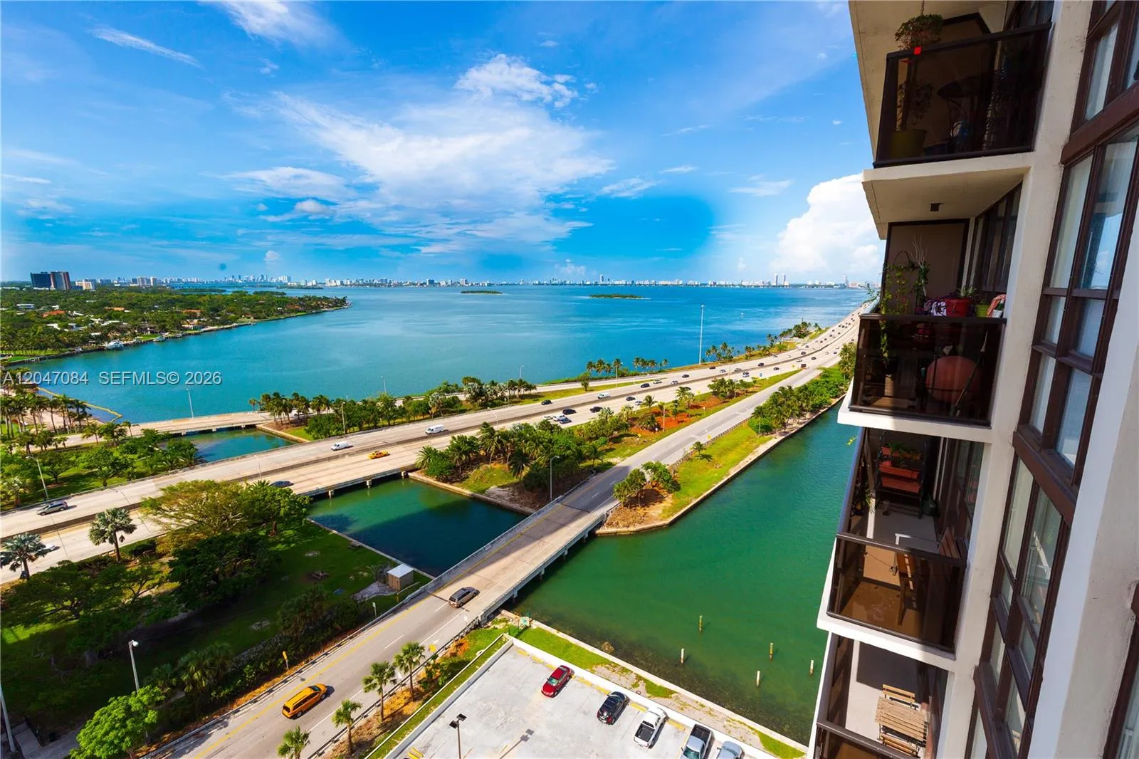 Alquilada 600 NE 36th Street 609, Miami, FL 33137, Miami, FL 33137