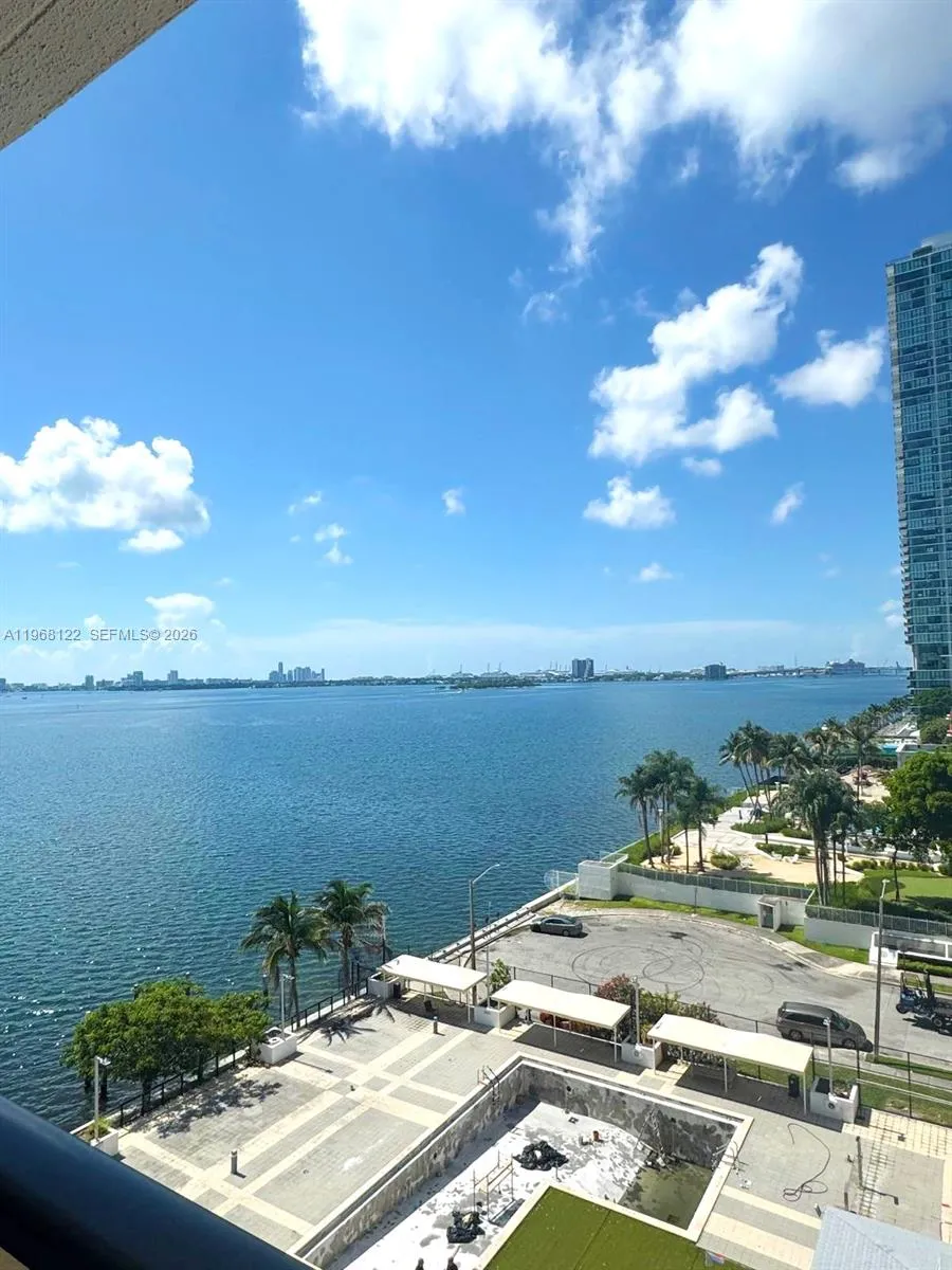 Foto de propiedad en 600 NE 36th Street 820, Miami, FL 33137 Miami con MLS# 
