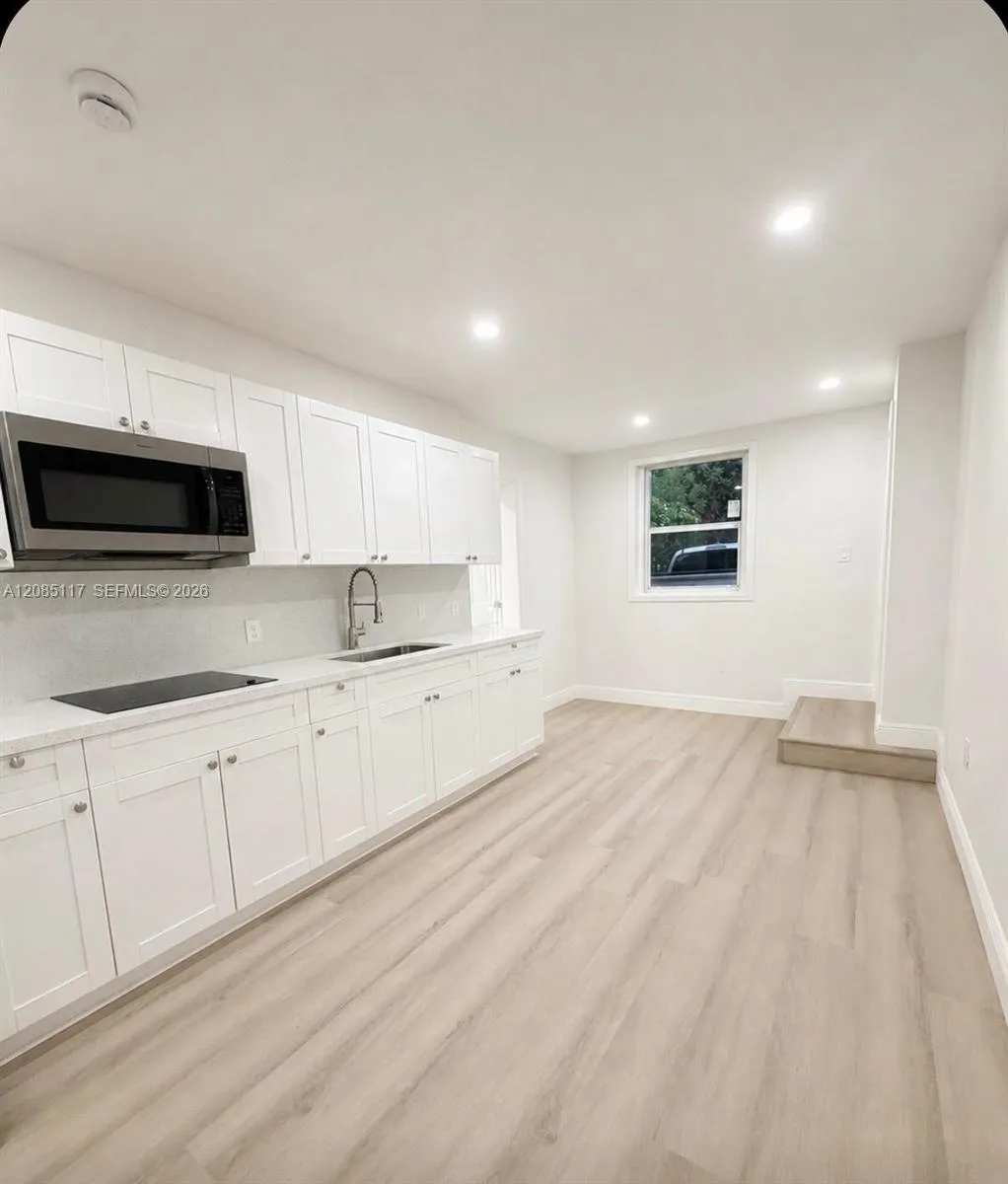 En Renta 600 NW 108th Street 2, Miami, FL 33168, Miami, FL 33168