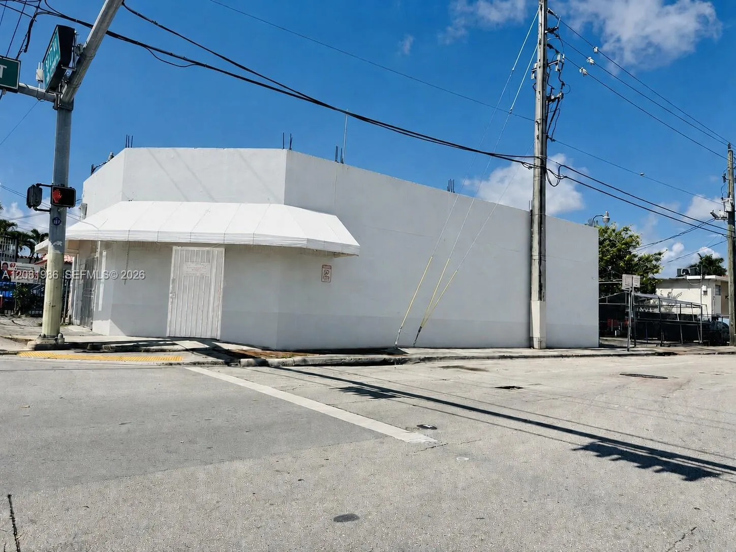 Foto de propiedad en 600 SW 17th Avenue, Miami, FL 33135 Miami con MLS# 