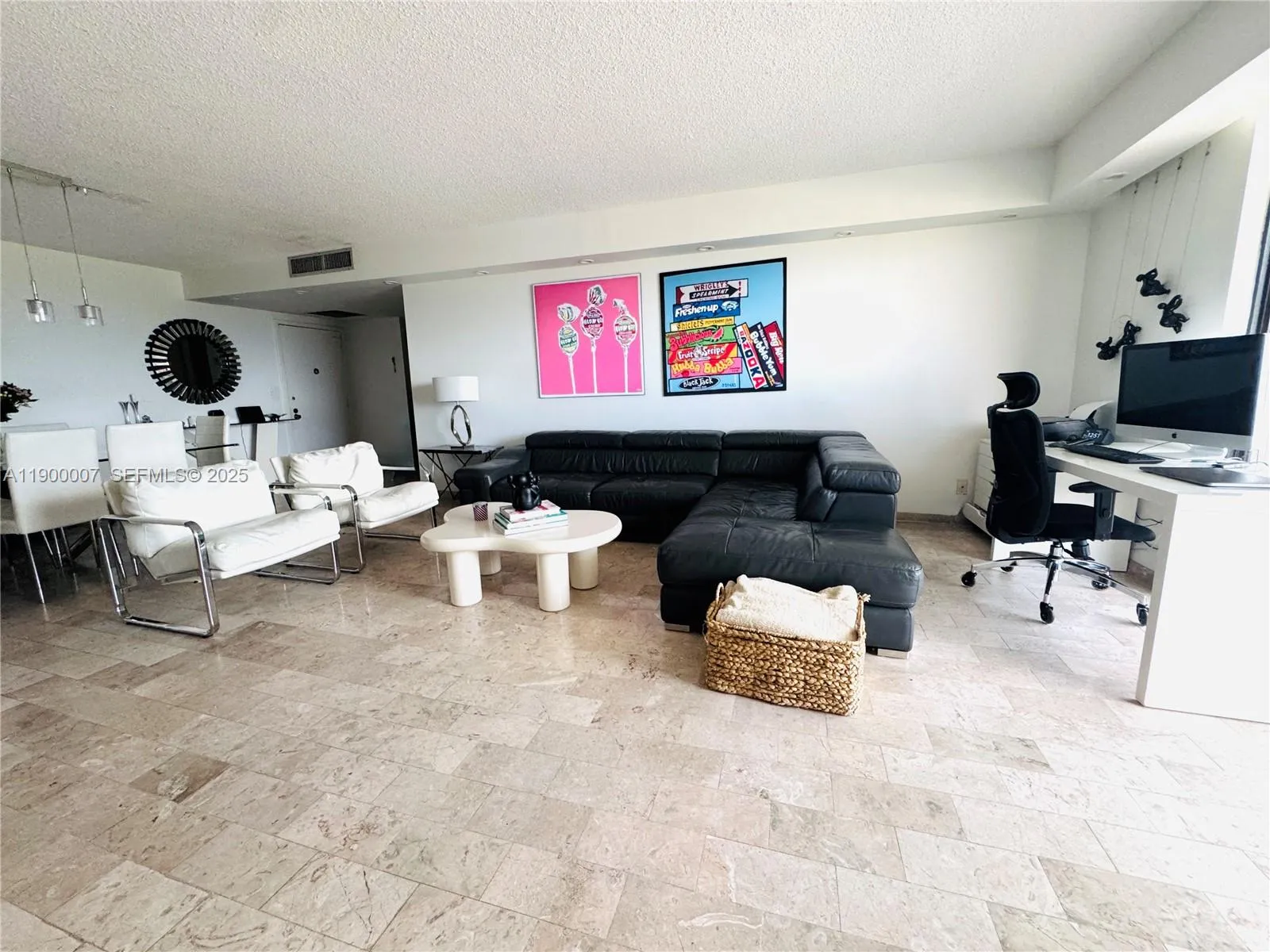 Foto de propiedad en 600 Three Islands Boulevard 1206, Hallandale Beach, FL 33009 Hallandale Beach con MLS# 