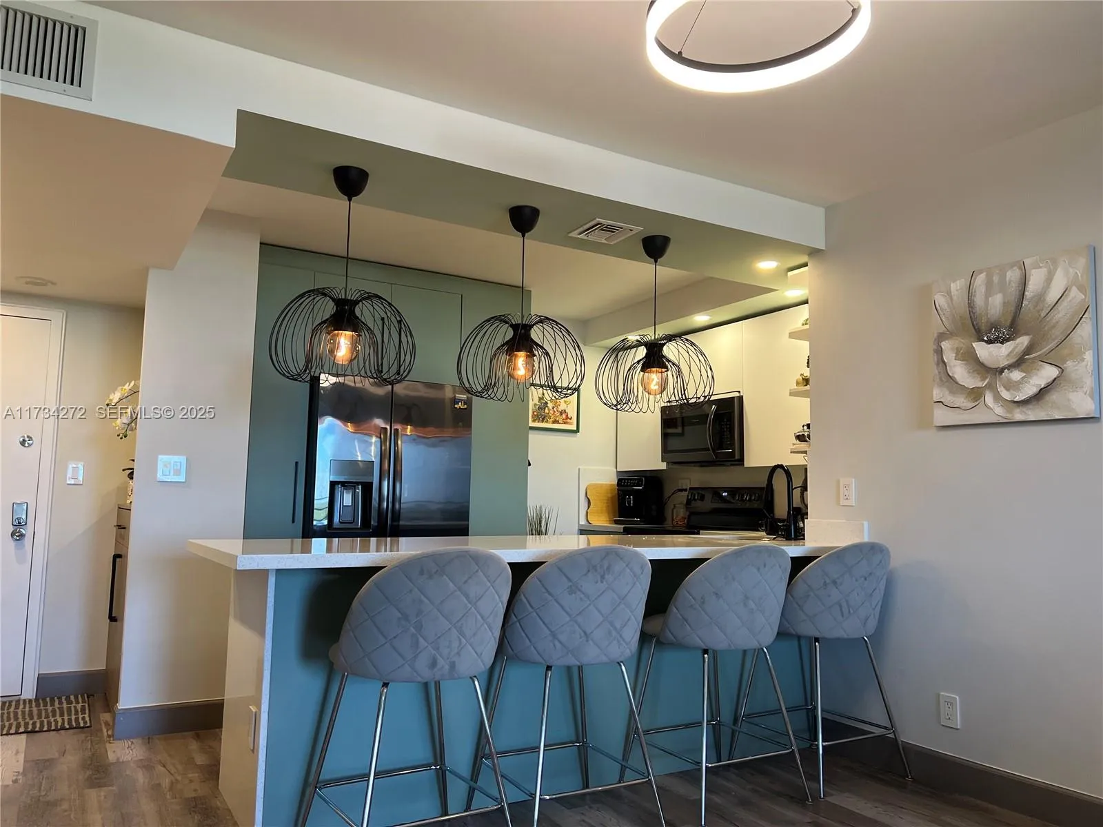 Foto de propiedad en 600 Three Islands Boulevard 504, Hallandale Beach, FL 33009 Hallandale Beach con MLS# 