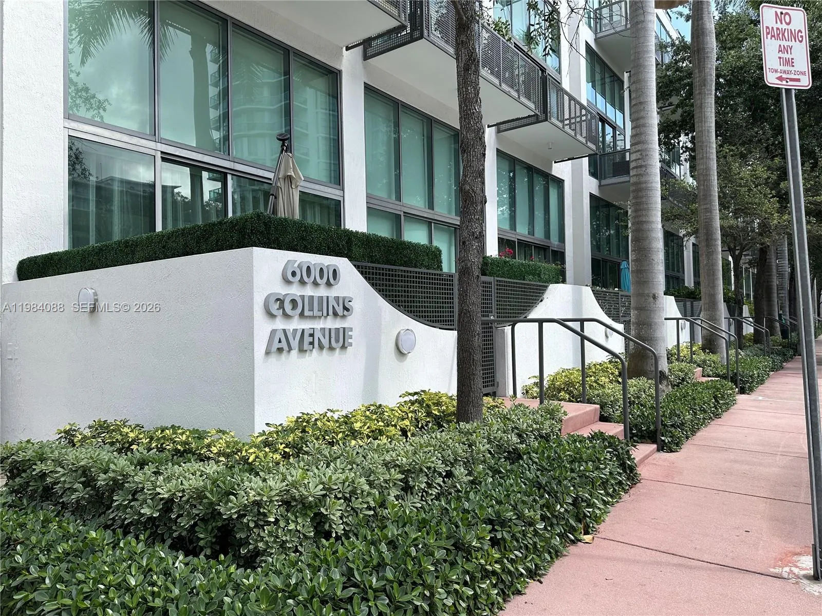 Foto de propiedad en 6000 Collins Avenue 111, Miami Beach, FL 33140 Miami Beach con MLS#