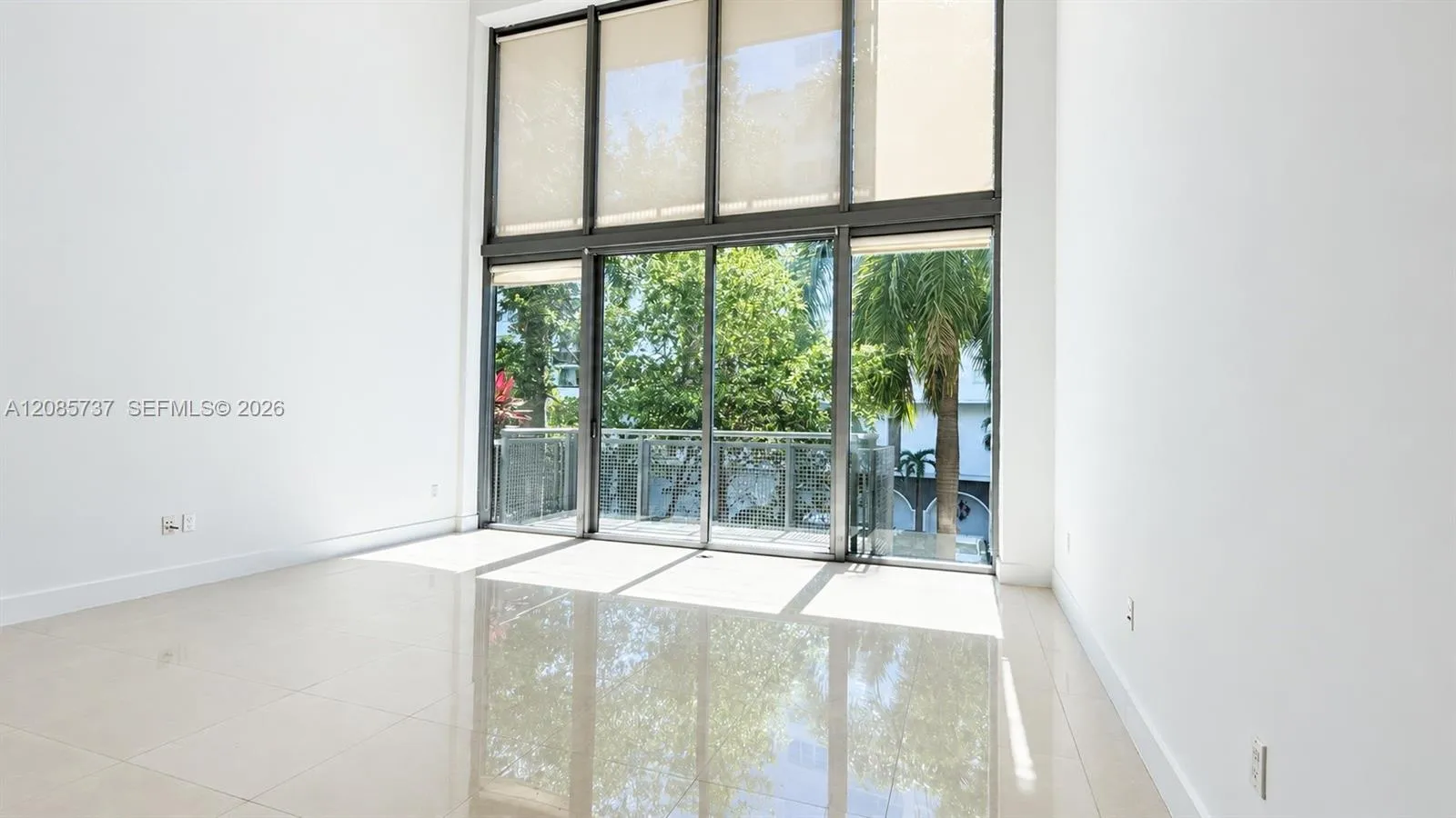 En Venta 6000 Collins Avenue 305, Miami Beach, FL 33140, Miami Beach, FL 33140
