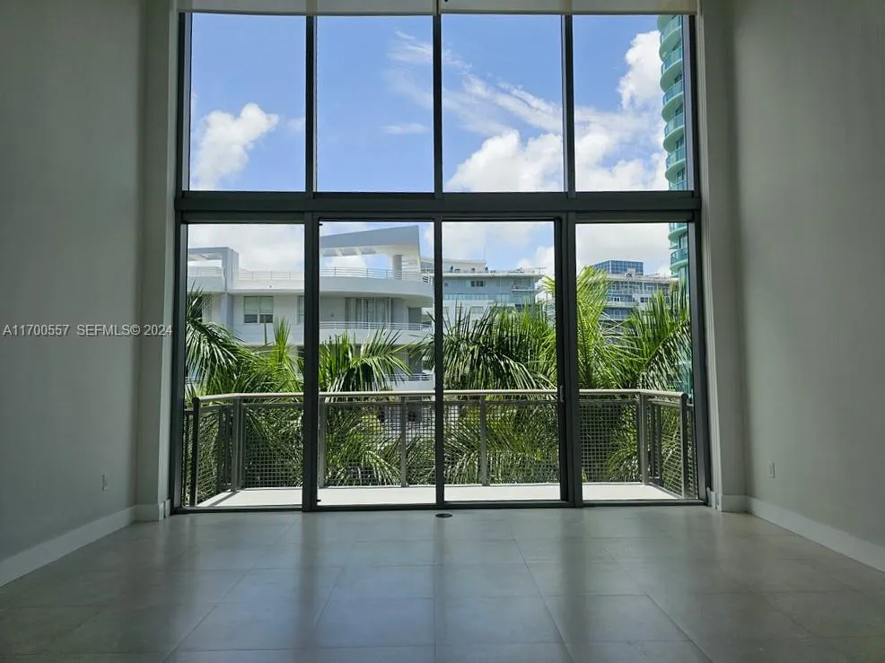En Venta 6000 Collins Avenue 528, Miami Beach, FL 33140, Miami Beach, FL 33140