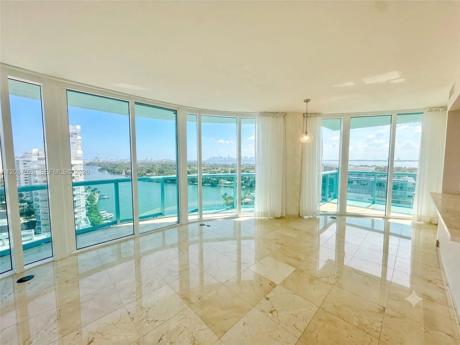 Foto de propiedad en 6000 Indian Creek Drive 17A, Miami Beach, FL 33140 Miami Beach con MLS#