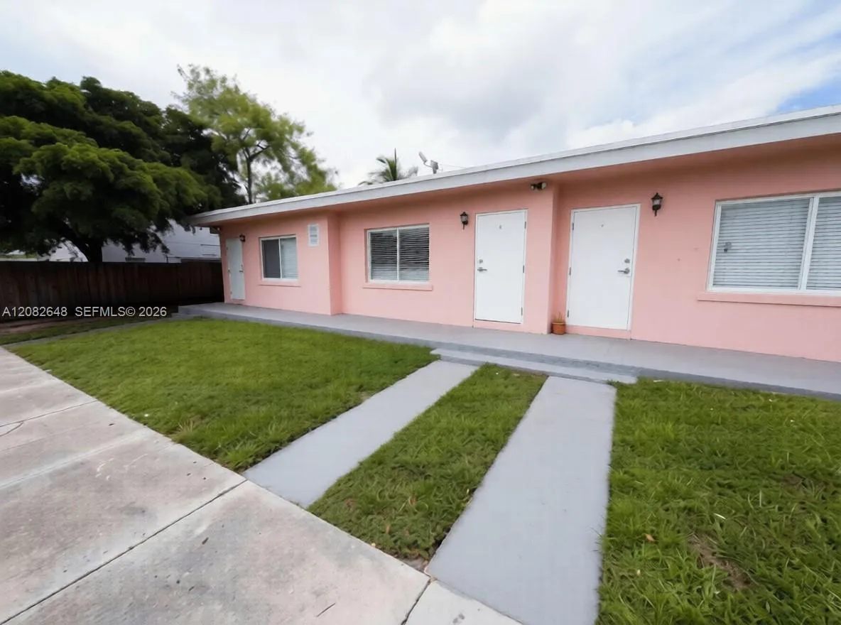 Foto de propiedad en 6001 NW 14th Avenue 2, Miami, FL 33142 Miami con MLS# 