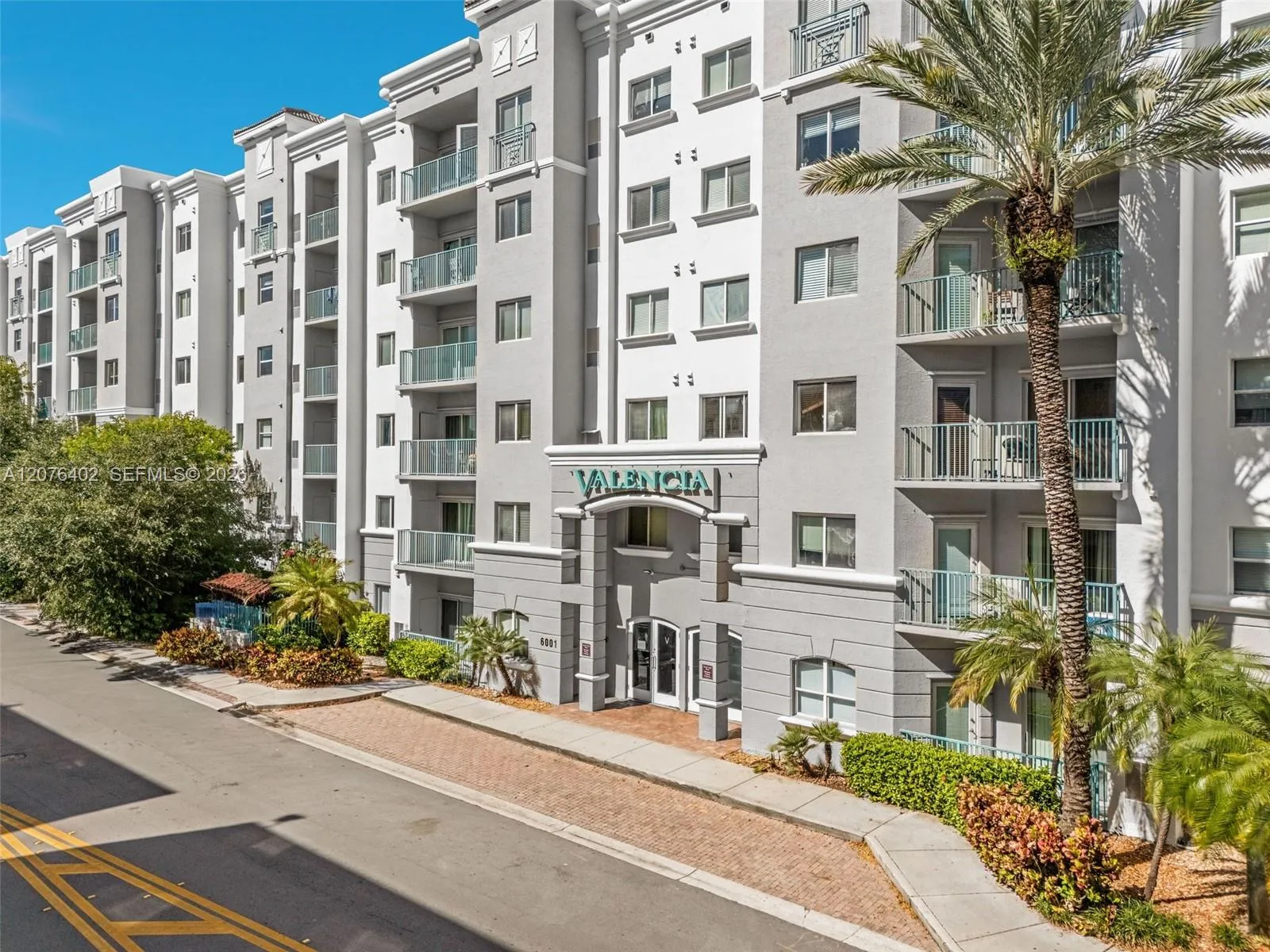 En Venta 6001 SW 70th Street 512, South Miami, FL 33143, South Miami, FL 33143