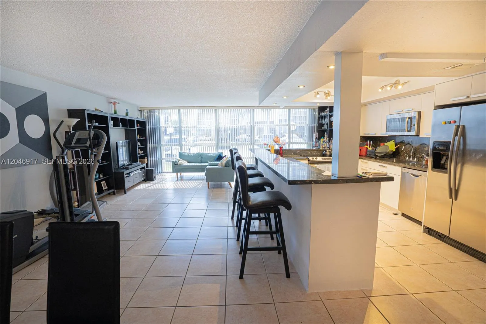 Foto de propiedad en 601 Three Islands Boulevard 117, Hallandale Beach, FL 33009 Hallandale Beach con MLS#