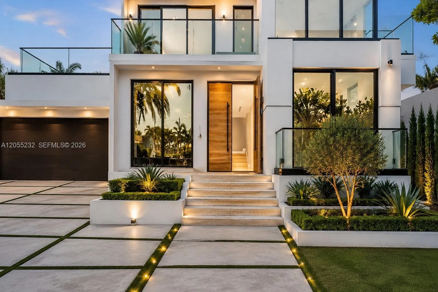Foto de propiedad en 6020 Alton Road, Miami Beach, FL 33140 Miami Beach con MLS# 
