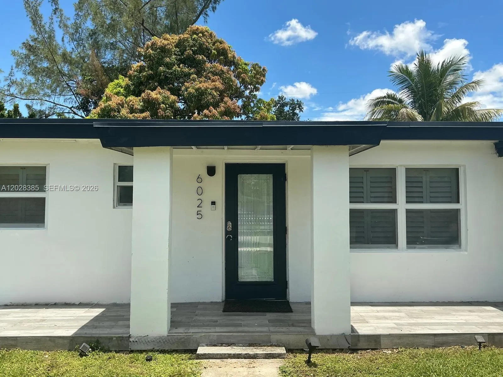 Foto de propiedad en 6025 SW 40th Street, Miramar, FL 33023 Miramar con MLS# 