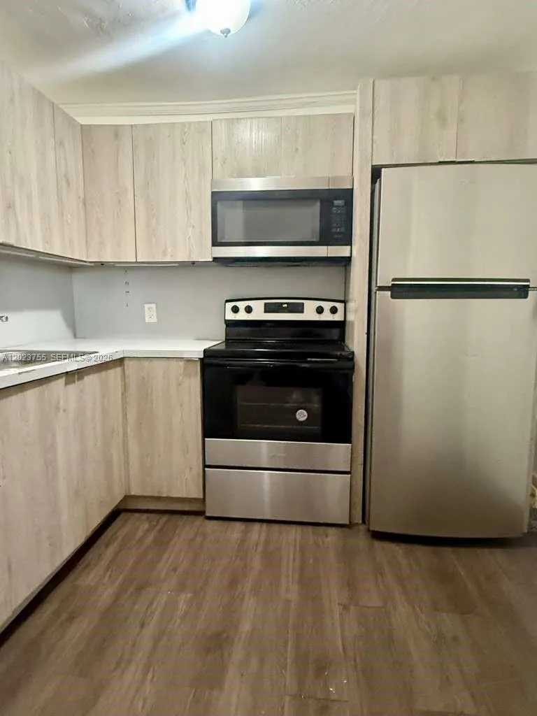 Foto de propiedad en 6026 SW 27th Street 1, Miramar, FL 33023 Miramar con MLS# 