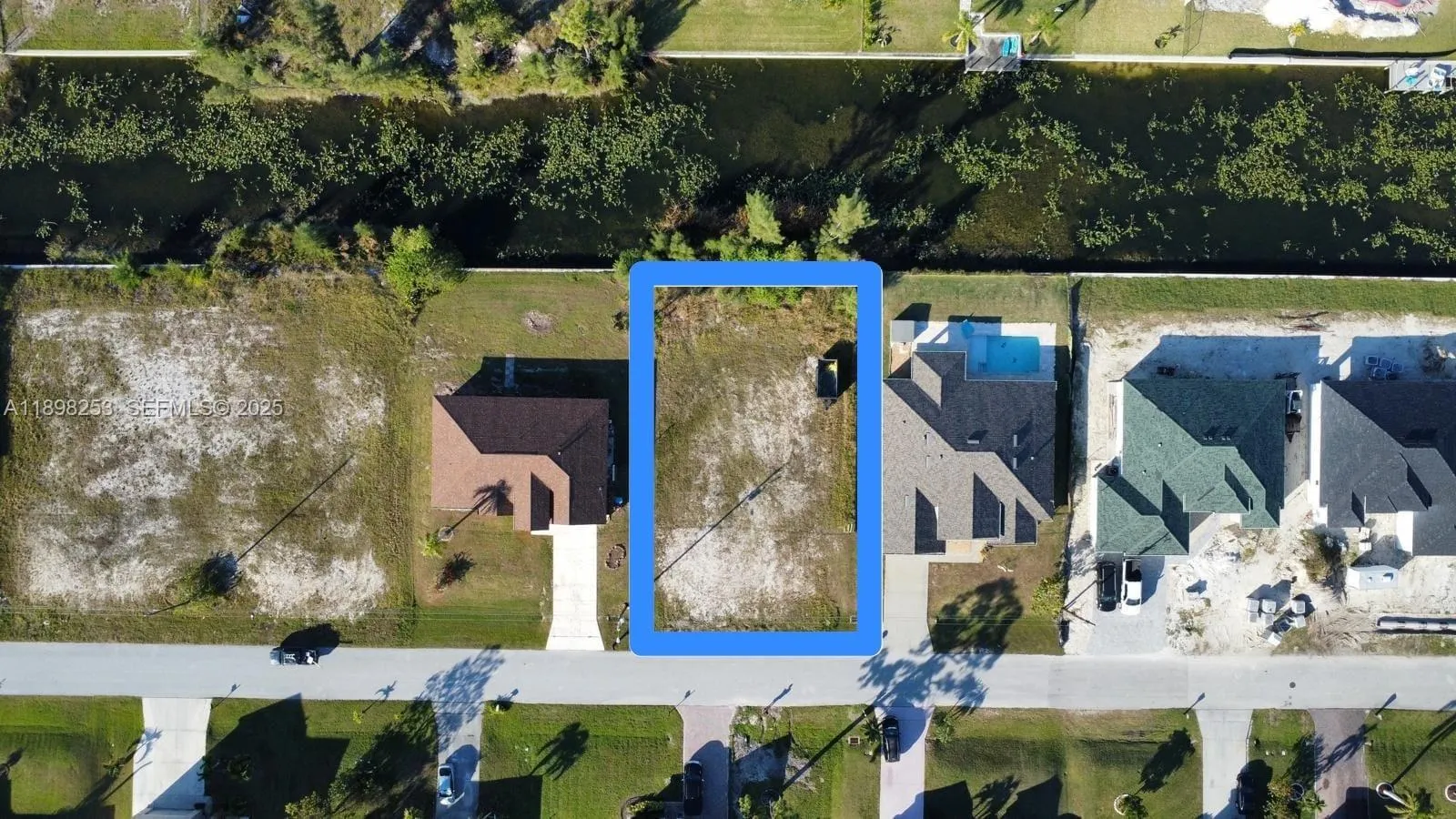 En Venta 603 SW 26th Terrace, Cape Coral, FL 33914, Cape Coral, FL 33914