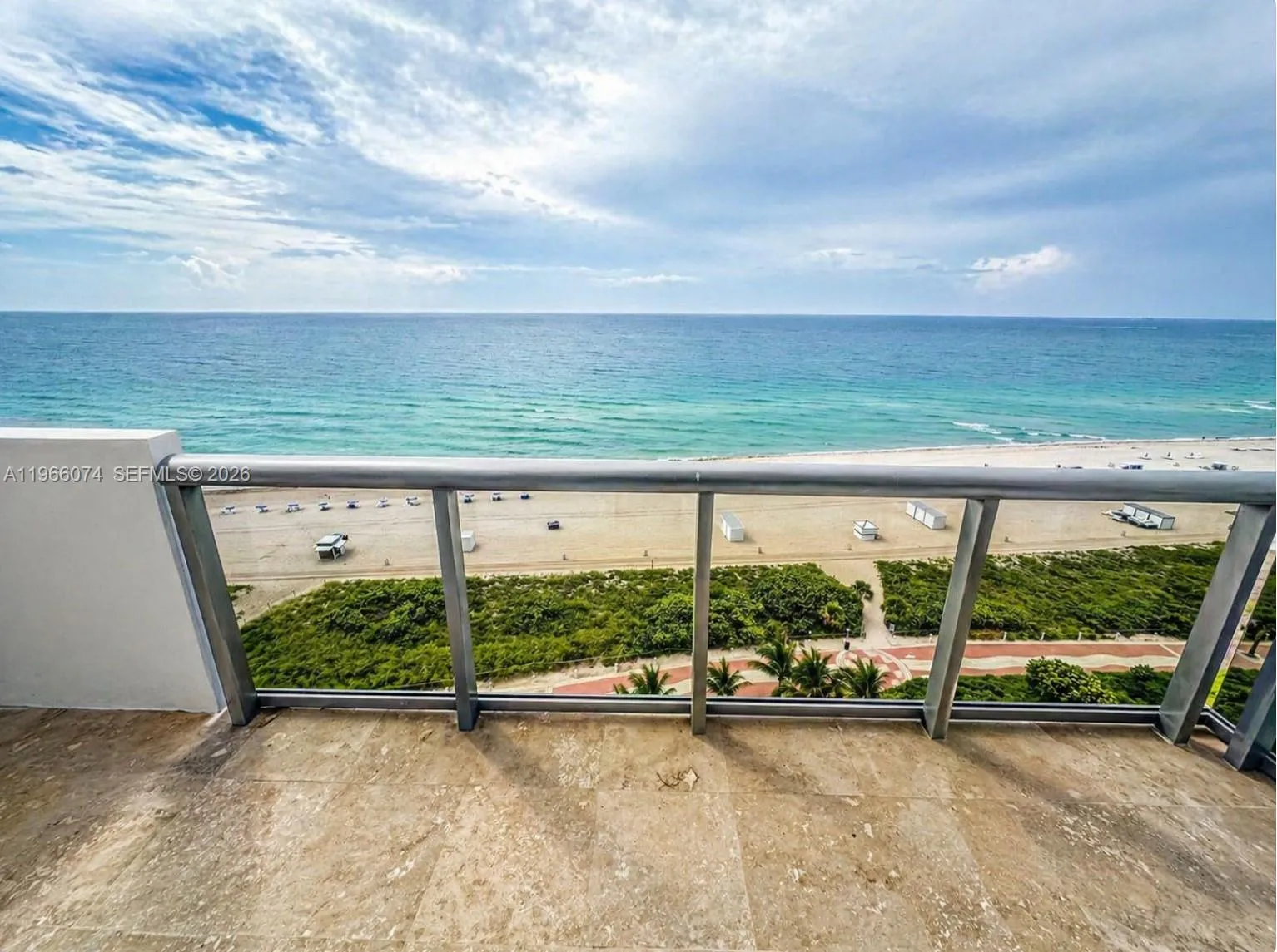 Foto de propiedad en 6039 Collins Avenue 1625, Miami Beach, FL 33140 Miami Beach con MLS# 