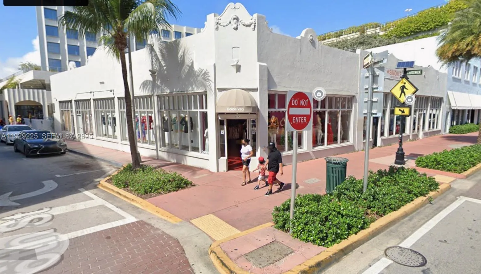 Foto de propiedad en 604 Collins Avenue, Miami Beach, FL 33139 Miami Beach con MLS# 