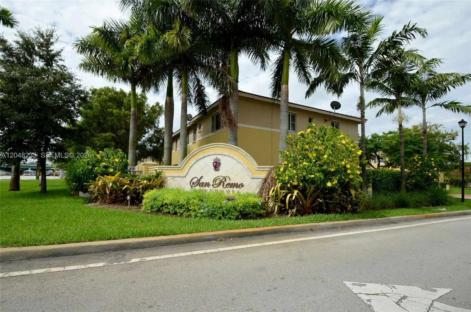 Alquilada 6041 SW 19 Place, North Lauderdale, FL 33068, North Lauderdale, FL 33068
