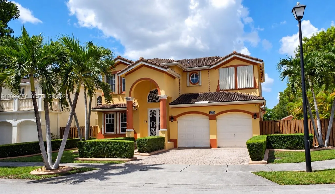 En Venta 6042 SW 163rd Avenue, Miami, FL 33193, Miami, FL 33193