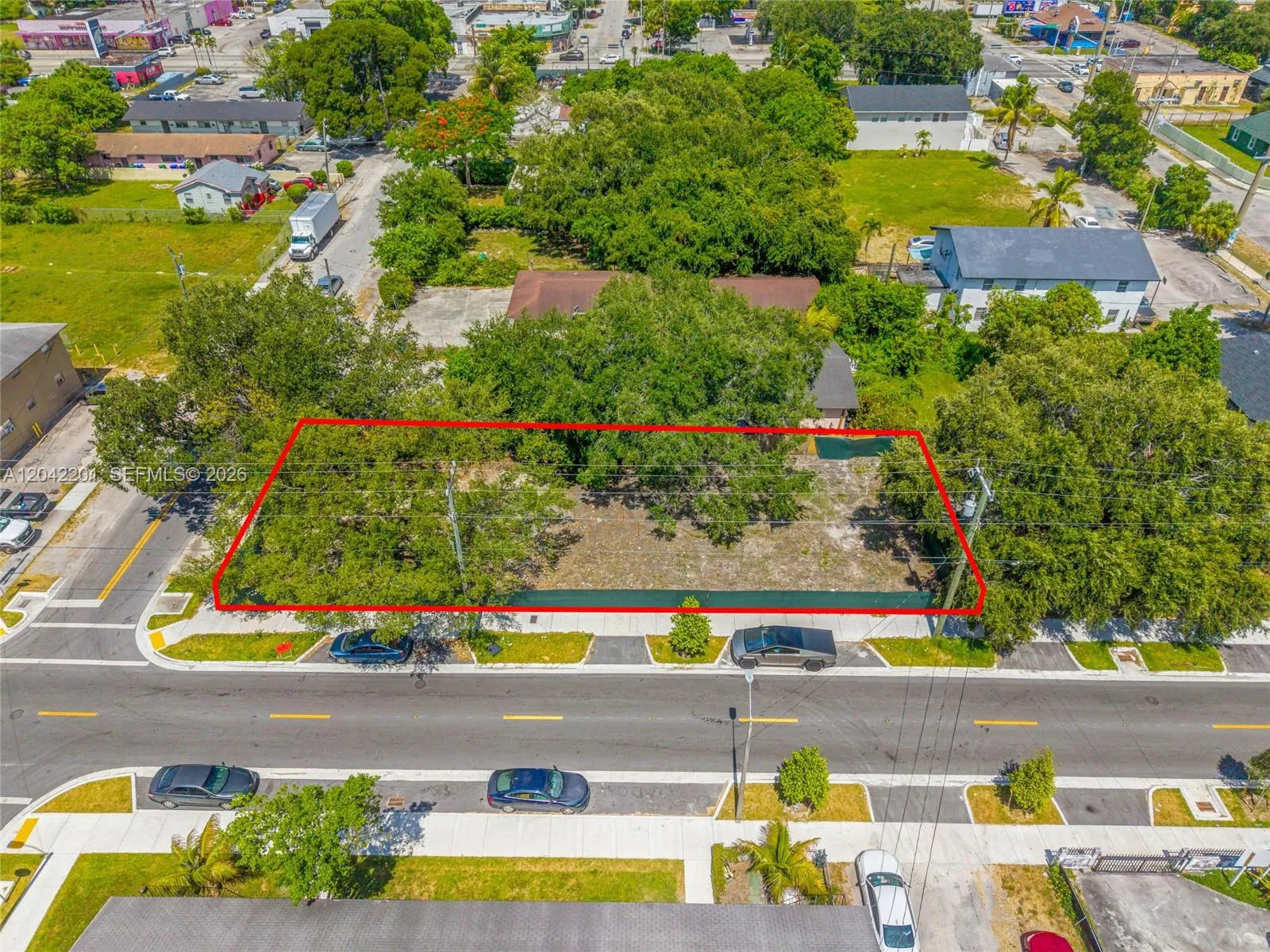 Foto de propiedad en 605 NW 65th Street, Miami, FL 33150 Miami con MLS# 