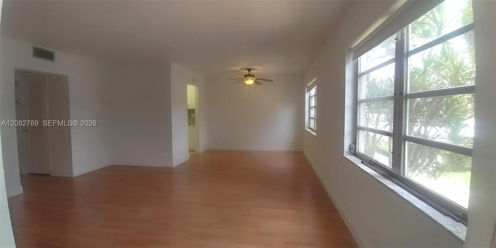 Foto de propiedad en 606 S C Street 101, Lake Worth, FL 33460 Lake Worth con MLS# 