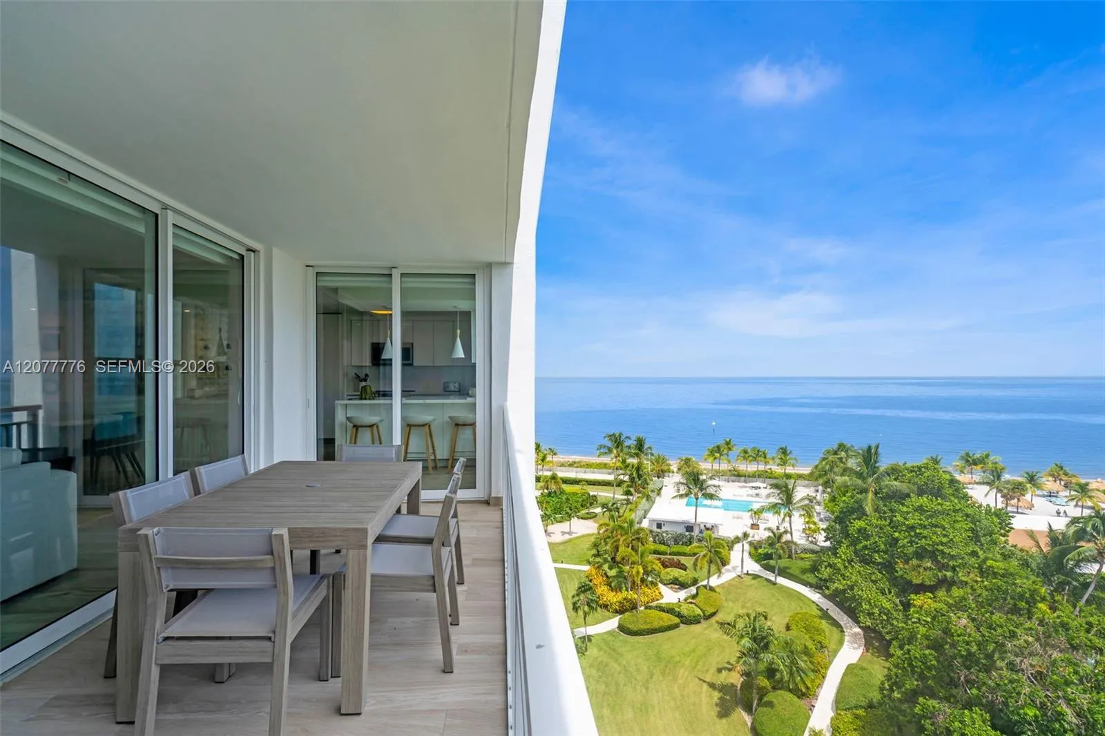 Foto de propiedad en 607 Ocean Drive 10K, Key Biscayne, FL 33149 Key Biscayne con MLS# 