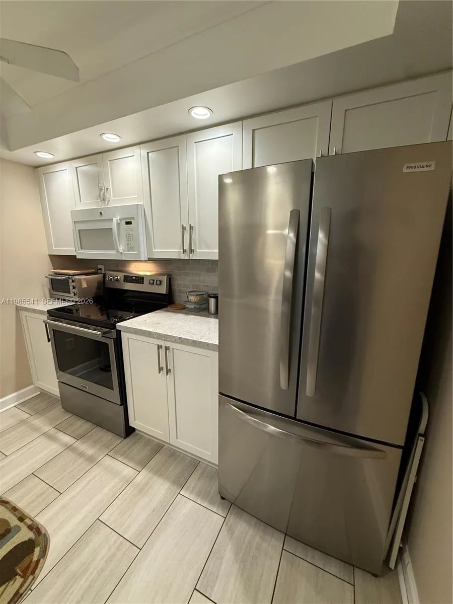 Foto de propiedad en 608 Waterside Drive 608, Hypoluxo, FL 33462 Hypoluxo con MLS# 