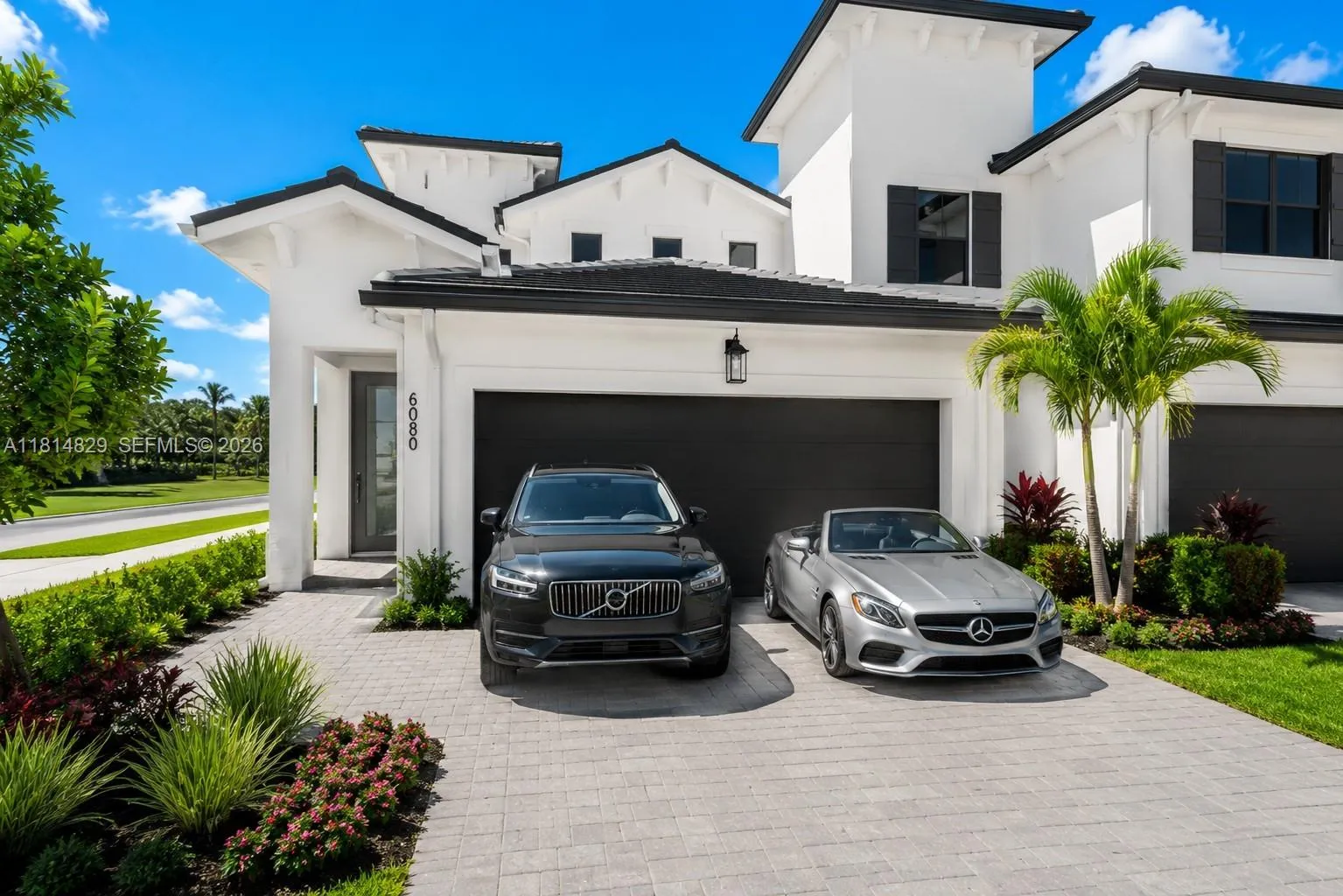 Foto de propiedad en 6085 Barbara Circle, Naples, FL 34112 Naples con MLS# 