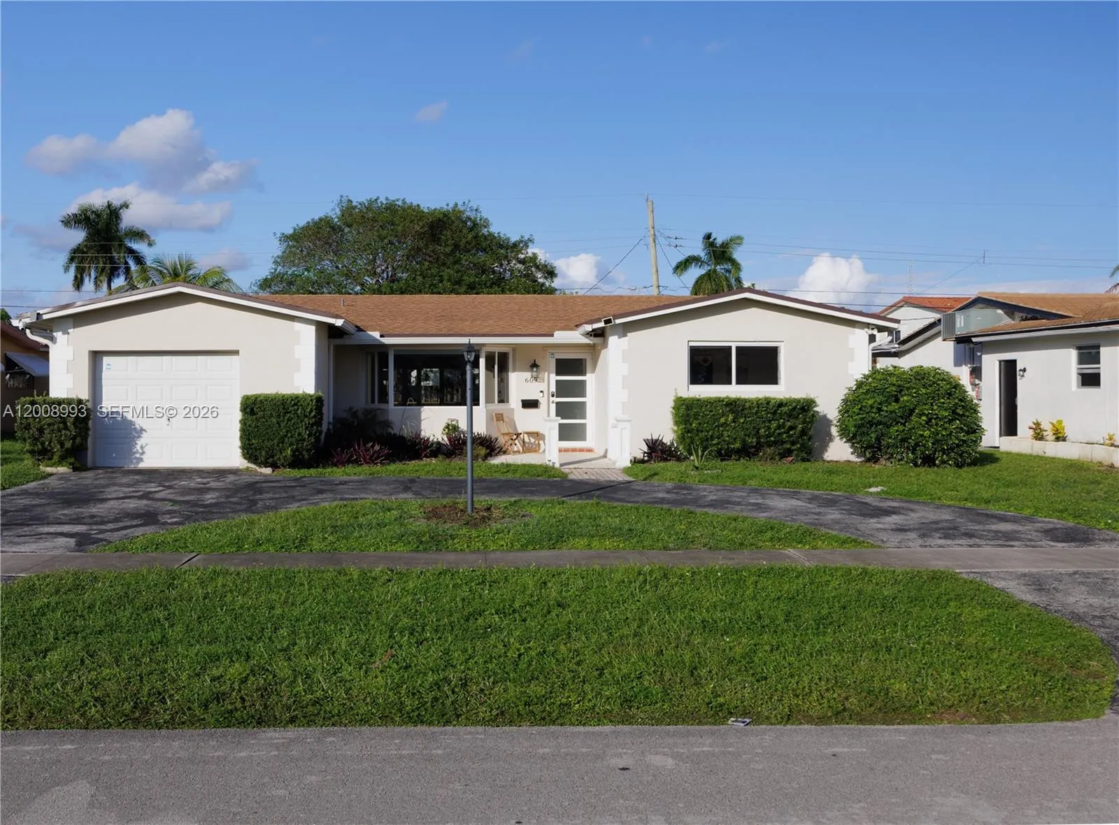 En Venta 609 S Crescent Drive, Hollywood, FL 33021, Hollywood, FL 33021