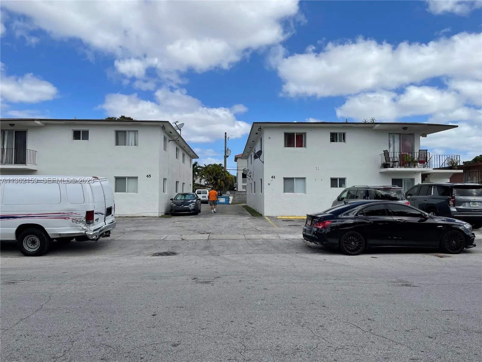 En Venta 61 W 13th Street, Hialeah, FL 33010, Hialeah, FL 33010