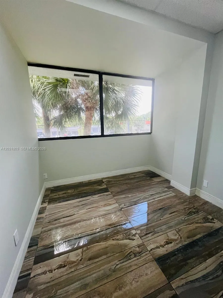 En Renta 6101 W Atlantic Boulevard 205A, Margate, FL 33063, Margate, FL 33063