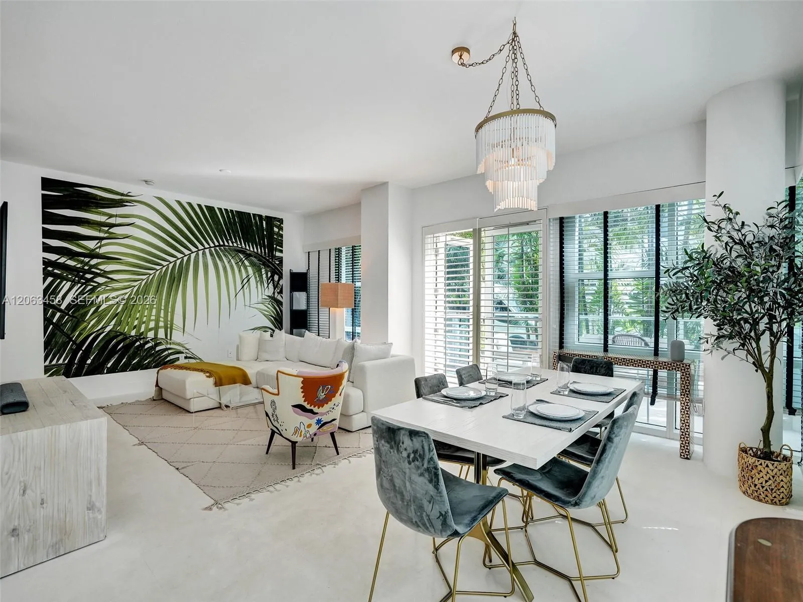 Foto de propiedad en 6103 Aqua Avenue 107, Miami Beach, FL 33141 Miami Beach con MLS# 
