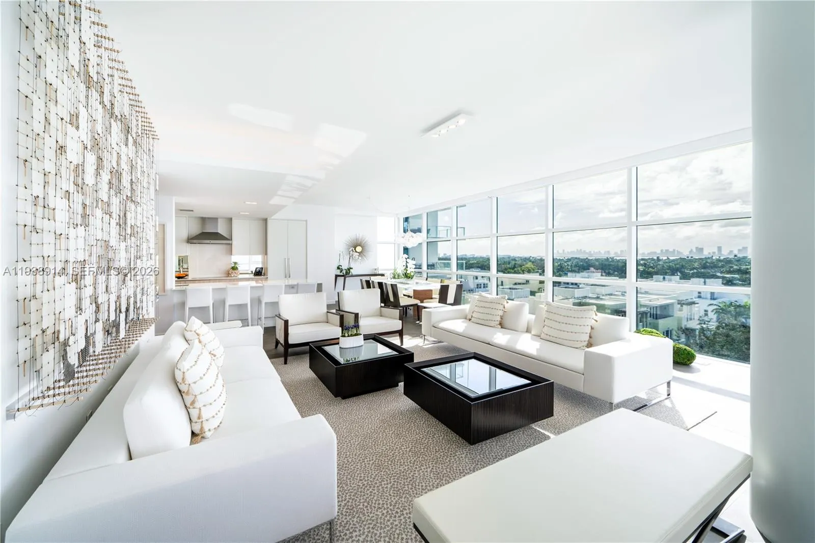 Foto de propiedad en 6103 Aqua Avenue 701, Miami Beach, FL 33141 Miami Beach con MLS# 