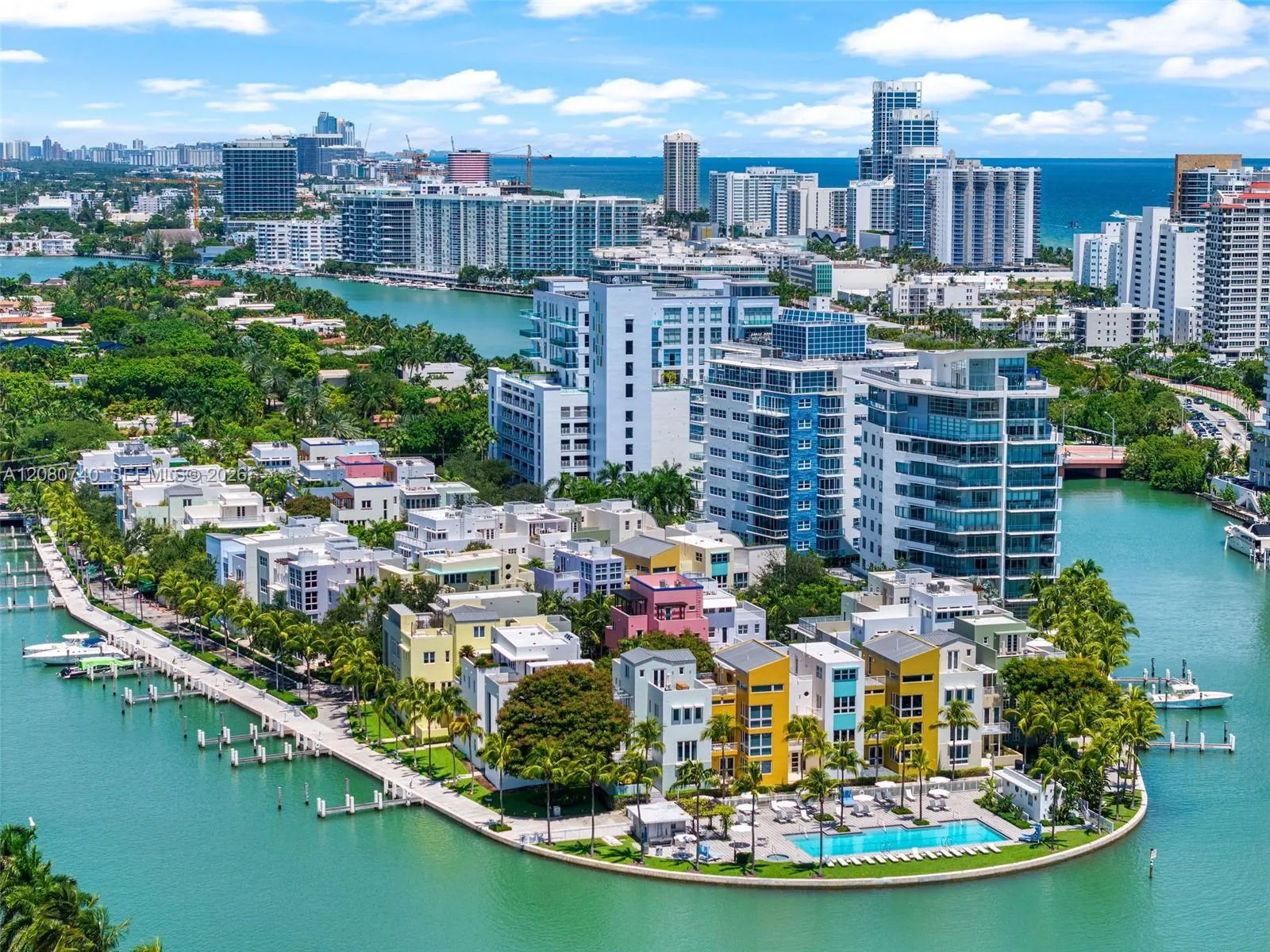 Foto de propiedad en 6103 Aqua Avenue 702, Miami Beach, FL 33141 Miami Beach con MLS# 
