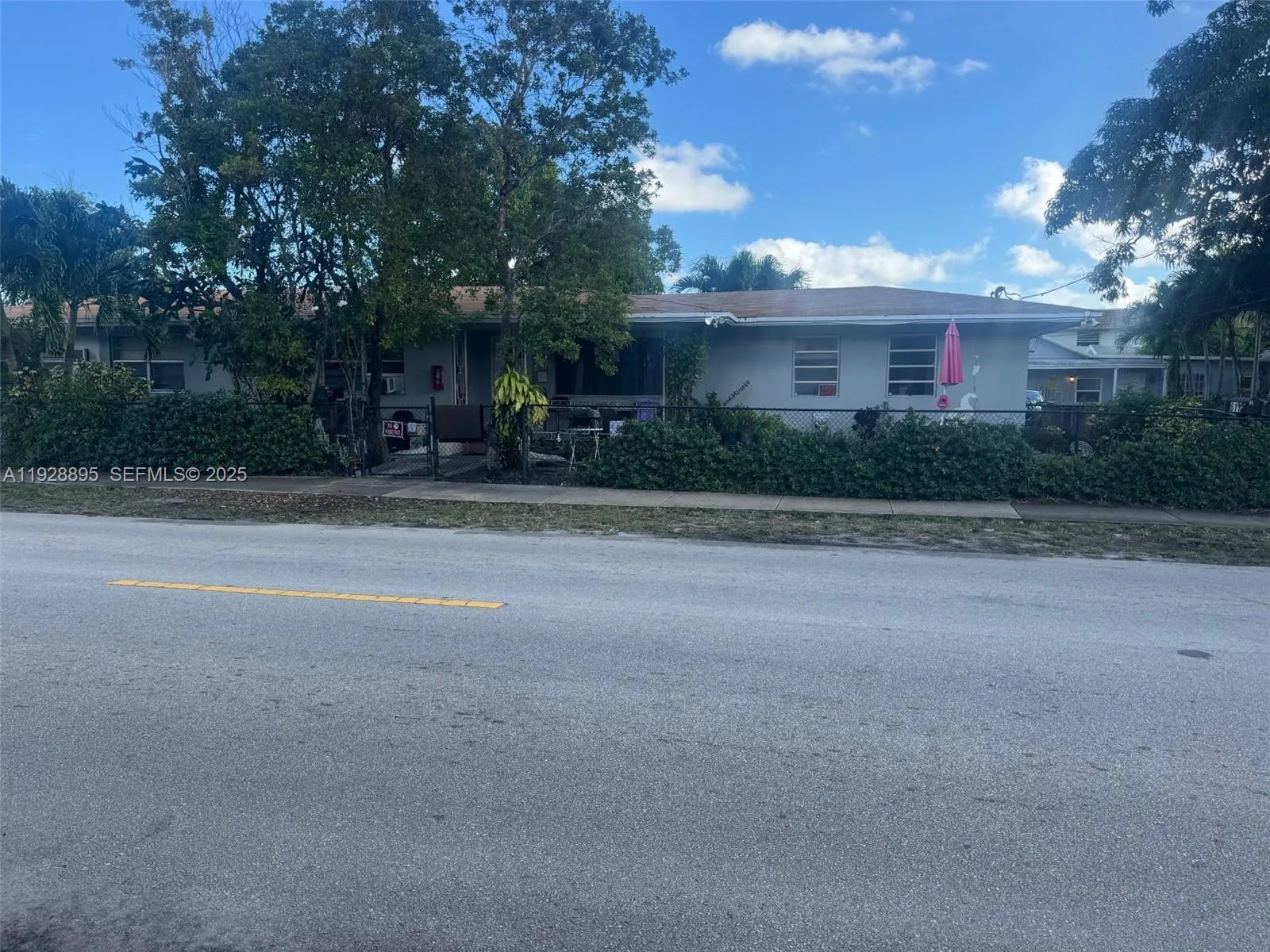 Vendido 611 S 24th Avenue 17, Hollywood, FL 33020, Hollywood, FL 33020