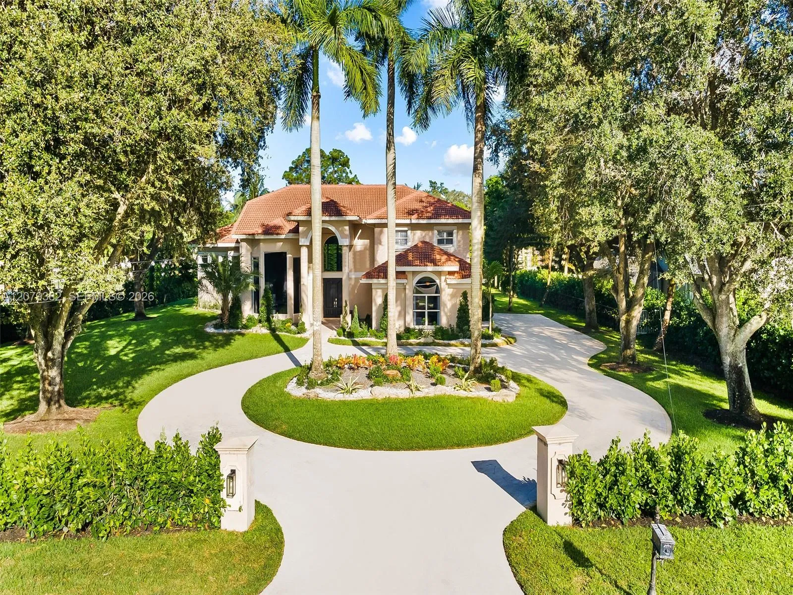 Foto de propiedad en 6114 NW 74th Terrace, Parkland, FL 33067 Parkland con MLS# 