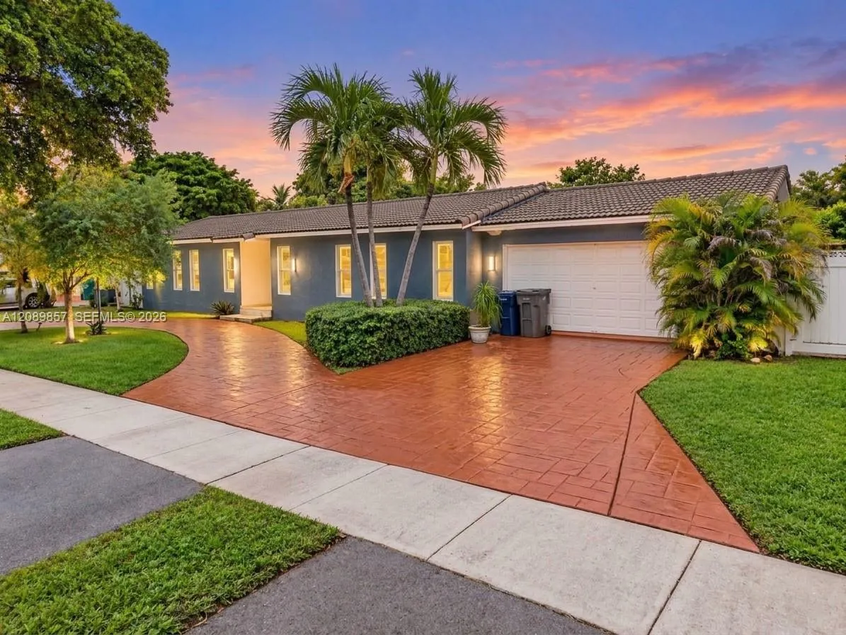 En Venta 6121 NW 40th Street, Virginia Gardens, FL 33166, Virginia Gardens, FL 33166