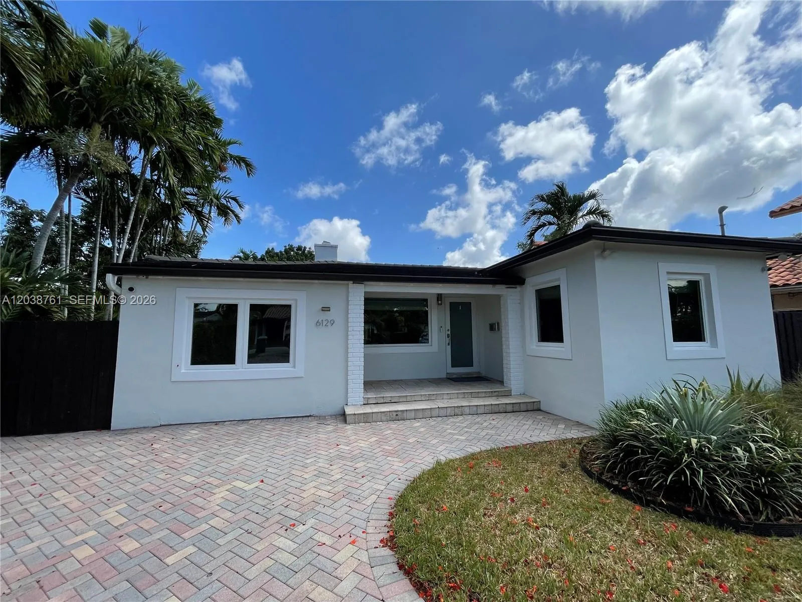 En Renta 6129 SW 28th Street, Miami, FL 33155, Miami, FL 33155