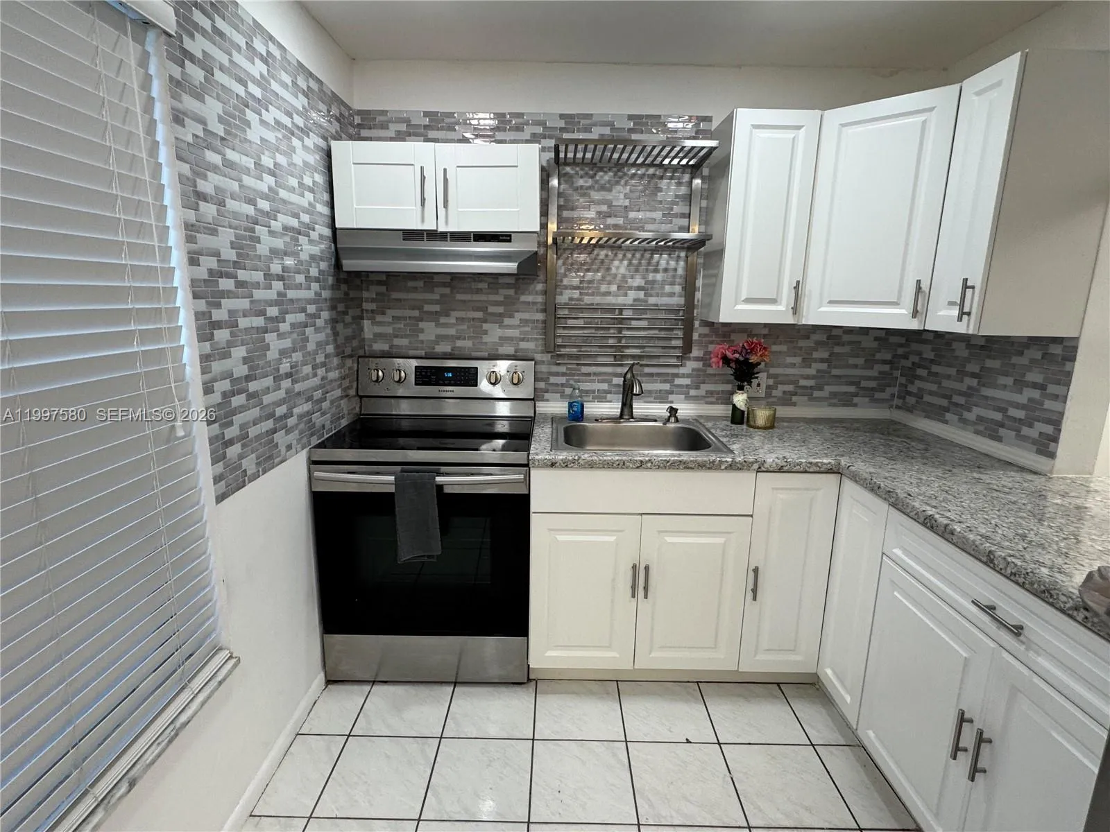En Renta 6150 NW 62nd Street 106, Tamarac, FL 33319, Tamarac, FL 33319