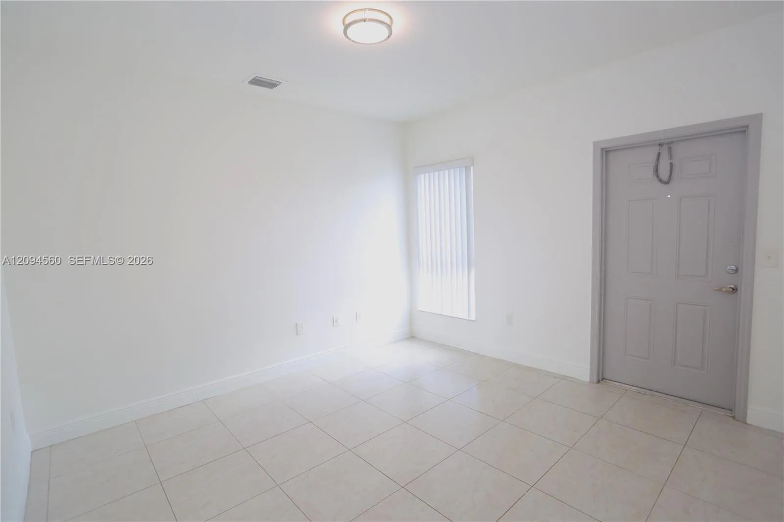 En Renta 6171 NW 182nd Lane 305, Hialeah, FL 33015, Hialeah, FL 33015