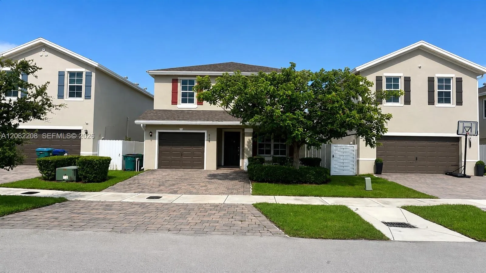 Foto de propiedad en 619 NE 4th Street 0, Florida City, FL 33034 Florida City con MLS# 