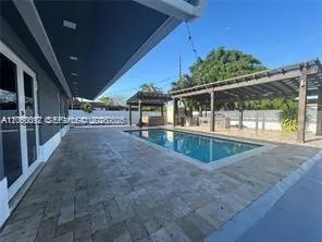 Foto de propiedad en 6202 SW 107th Avenue, Miami, FL 33173 Miami con MLS# 