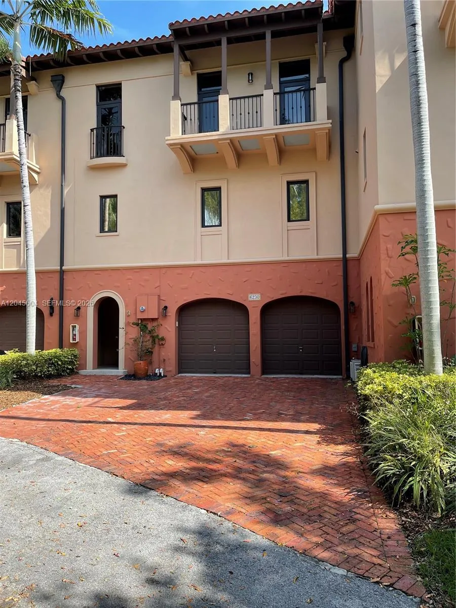 En Renta 6230 Paradise Point Drive 6230, Palmetto Bay, FL 33157, Palmetto Bay, FL 33157
